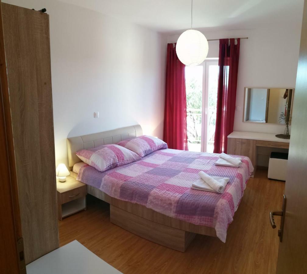 Apartmani Nada Klenovica Exterior foto