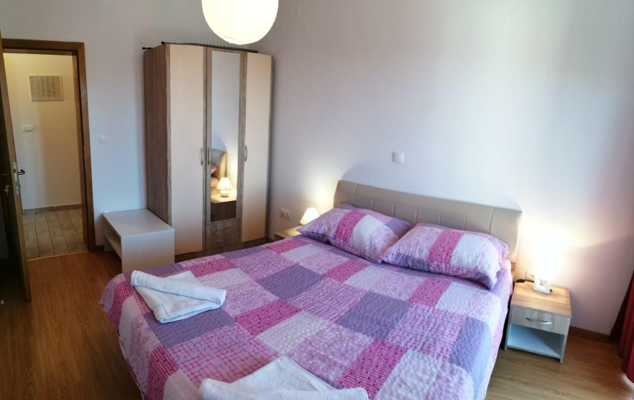 Apartmani Nada Klenovica Exterior foto