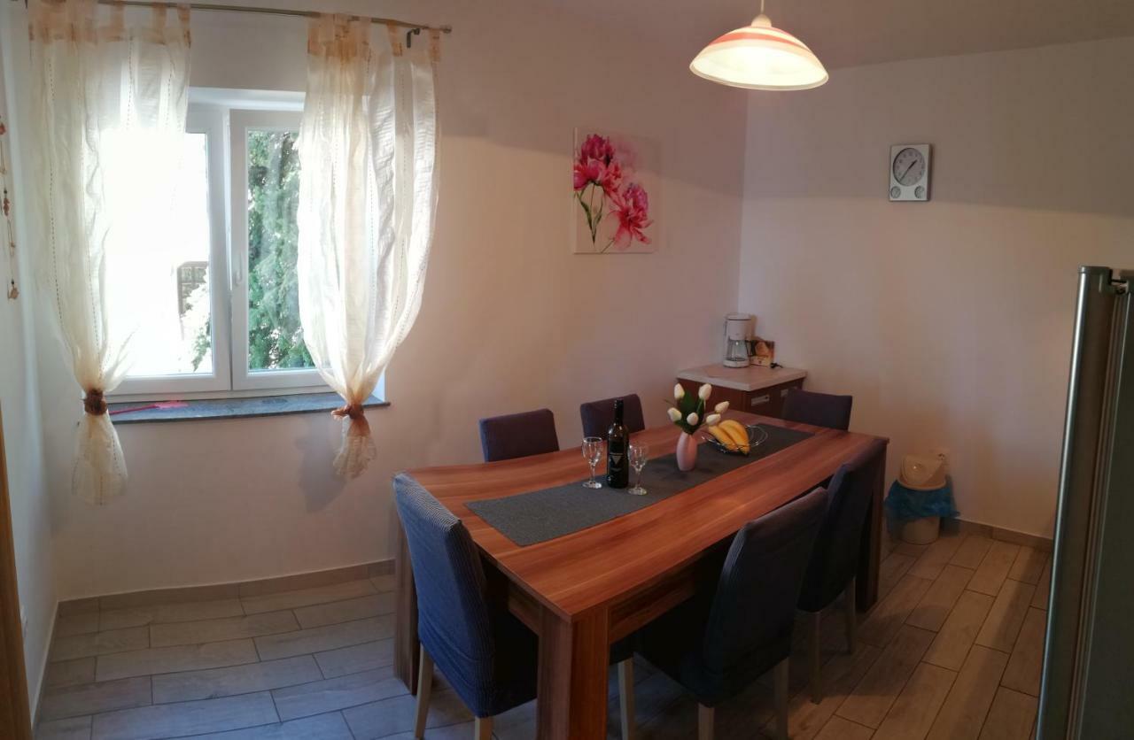 Apartmani Nada Klenovica Exterior foto